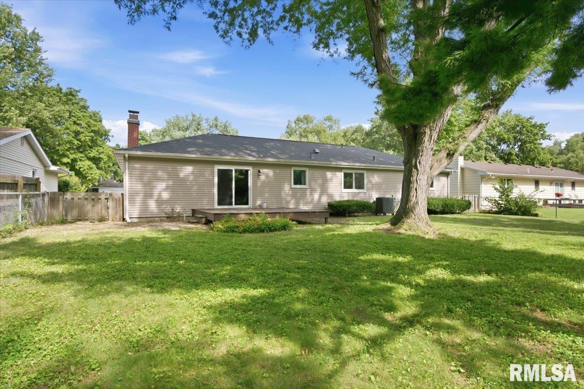 169 Bellerive Road Springfield, IL 62704 - Photo 33 of 37 Gallery Image 33
