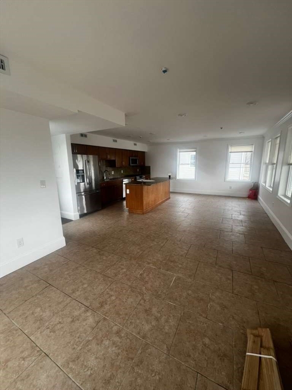 375 Crescent Avenue, Unit 2 Chelsea, MA 02150 - Photo 3 of 10