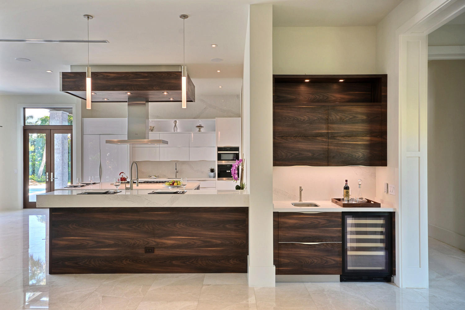7773 Charney Lane Boca Raton, FL 33496 - Photo 15 of 82 kitchen and wet bar