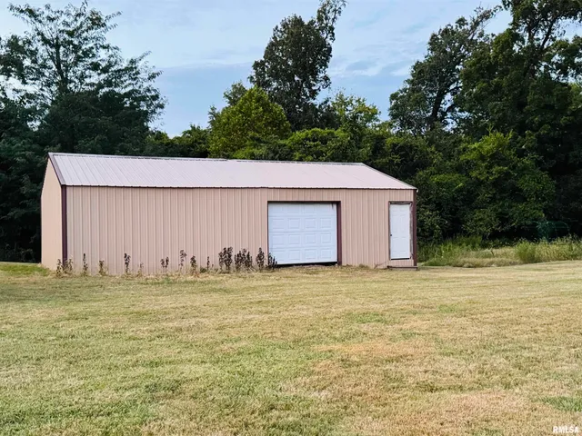 $272,500 | 3920 Herrin Road, Carterville, IL 62918