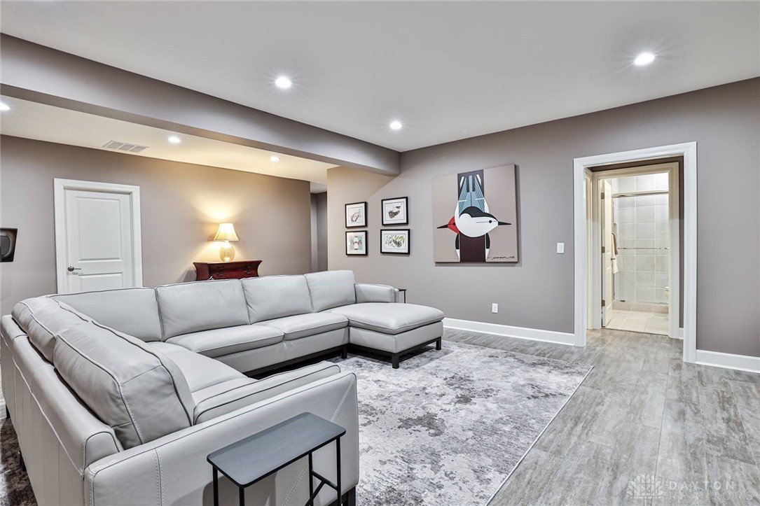 10296 Montgomery Road Cincinnati, OH 45242 - Photo 28 of 58 Gallery Image 28