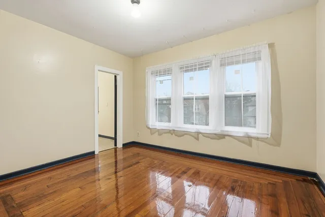 $385,000 | 50-52 Maynard Street, Springfield, MA 01109