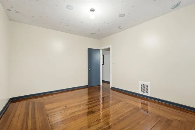 $385,000 | 50-52 Maynard Street, Springfield, MA 01109