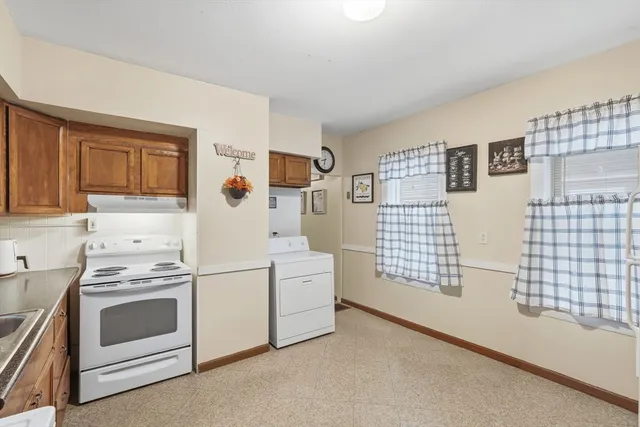 $385,000 | 50-52 Maynard Street, Springfield, MA 01109