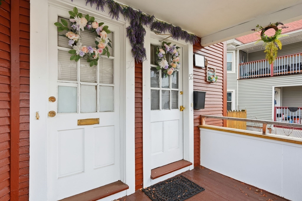 50-52 Maynard Street Springfield, MA 01109 - Photo 5 of 33 a view of a entryway with interior