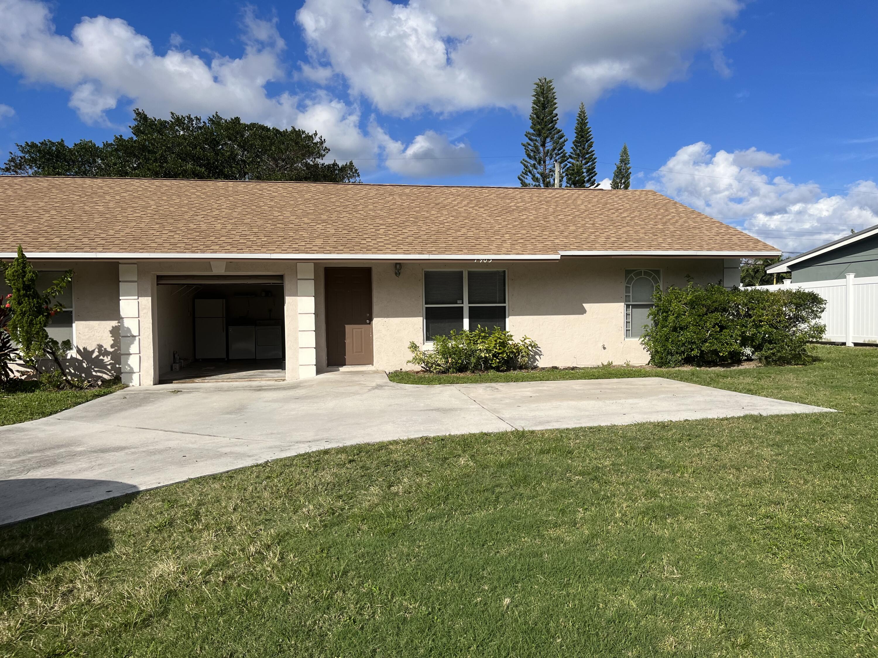 1905 Service Rd Unit 1905  