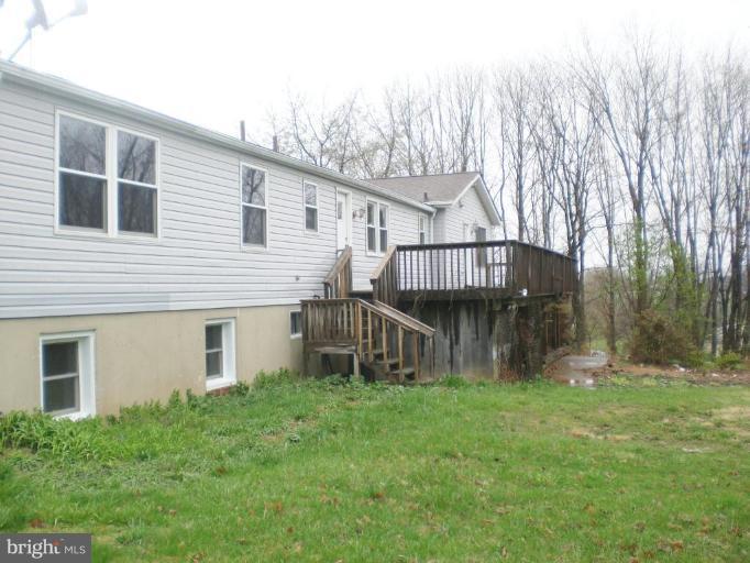 3905 Boteler Road Mount Airy, MD 21771 - Photo 2 of 26 Front view 2