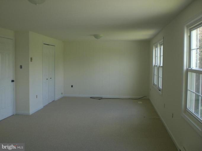3905 Boteler Road Mount Airy, MD 21771 - Photo 14 of 26 Very large master bedroom
