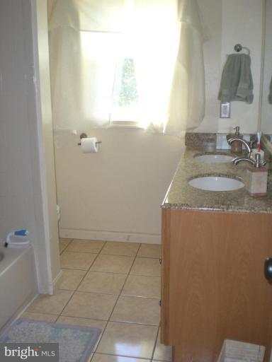 3905 Boteler Road Mount Airy, MD 21771 - Photo 9 of 26 Bath #2