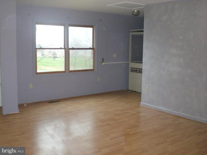 3905 Boteler Road Mount Airy, MD 21771 - Photo 10 of 26 Apartment Bedroom