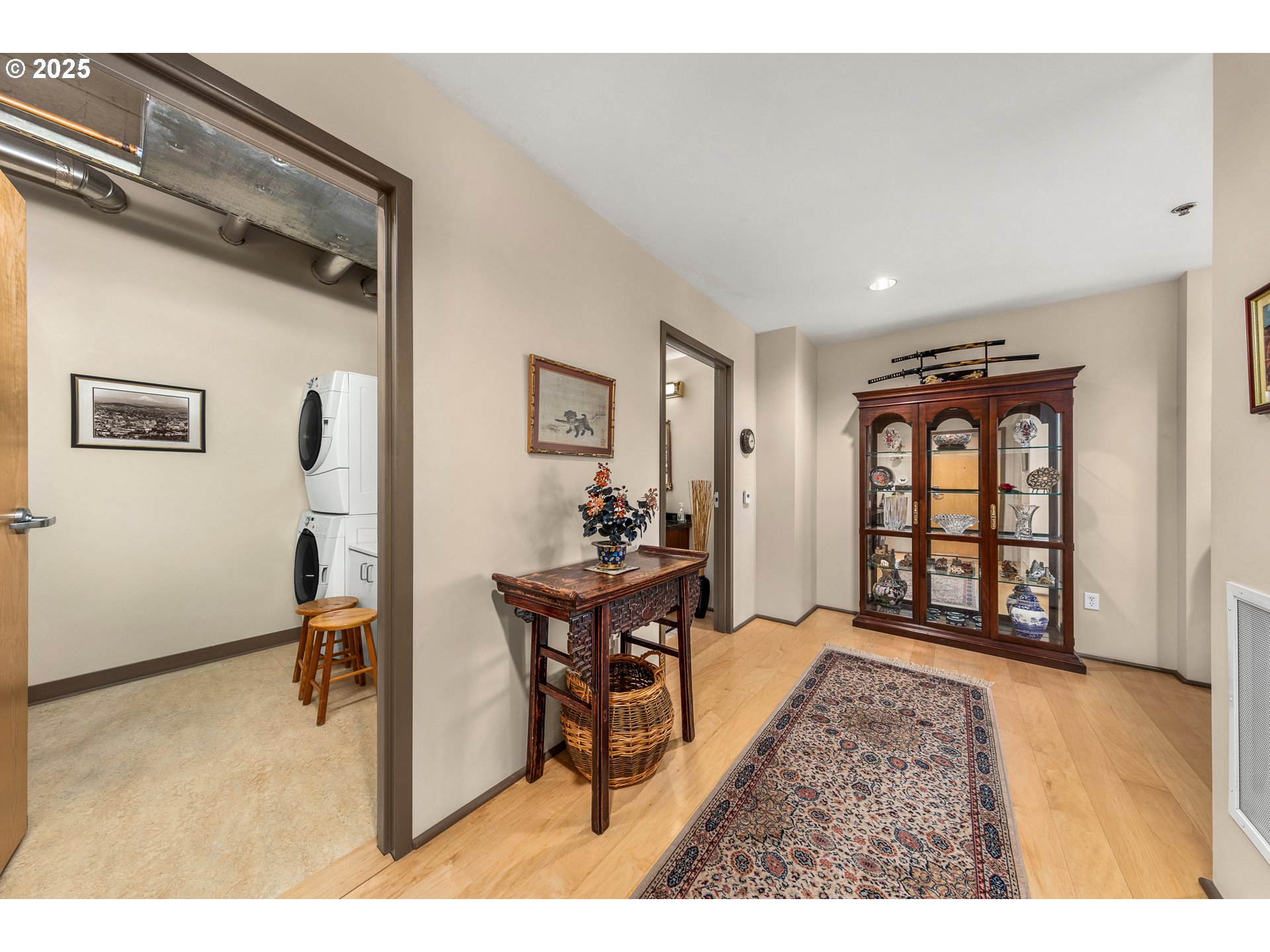 1221 Southwest 10th Avenue, Unit 505 Portland, OR 97205 - Photo 32 of 41 a living room with furniture and a window