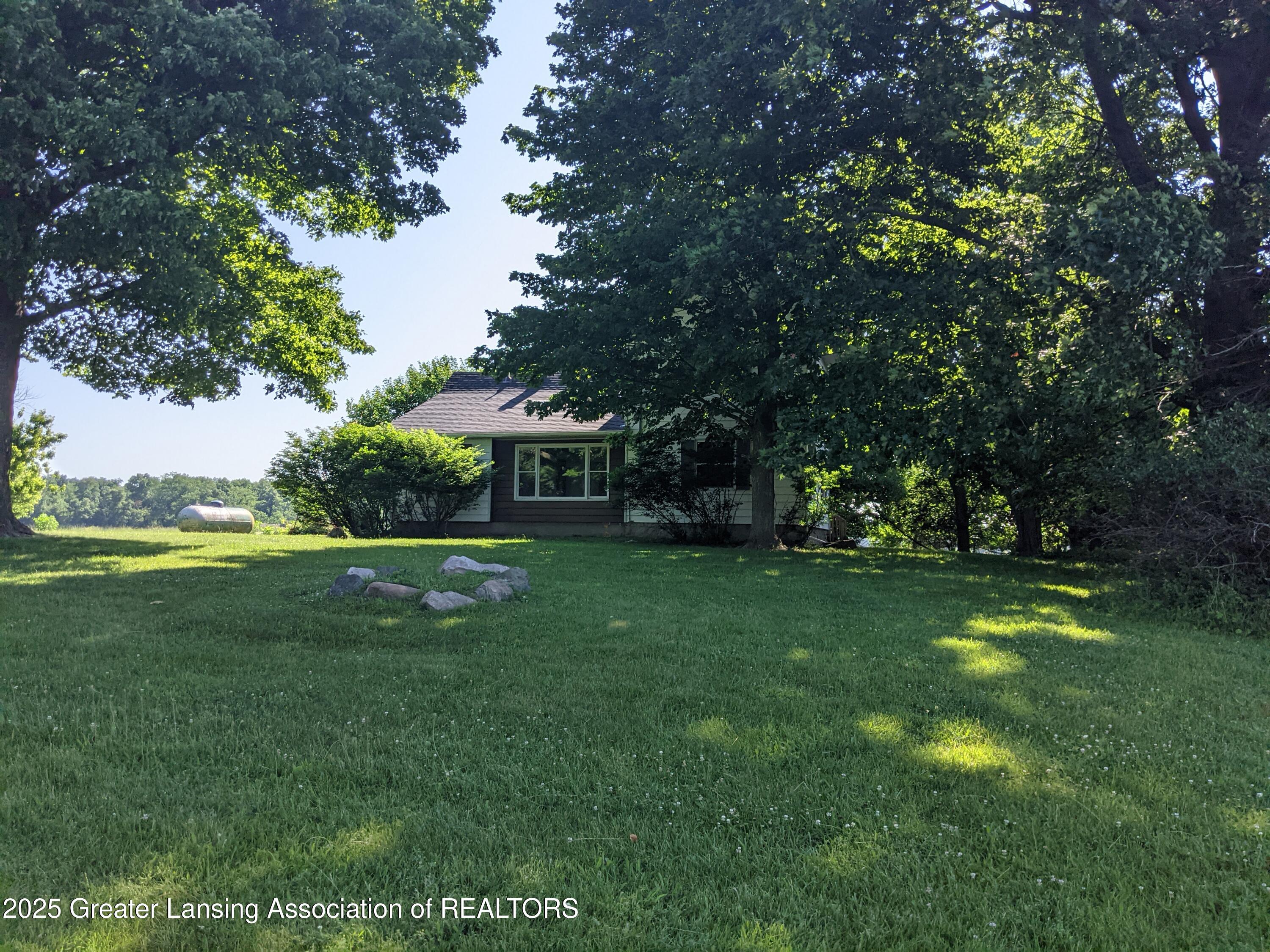 9250 Parker Road Mulliken, MI 48861 - Photo 3 of 10 PXL_20250627_140621691 (1)