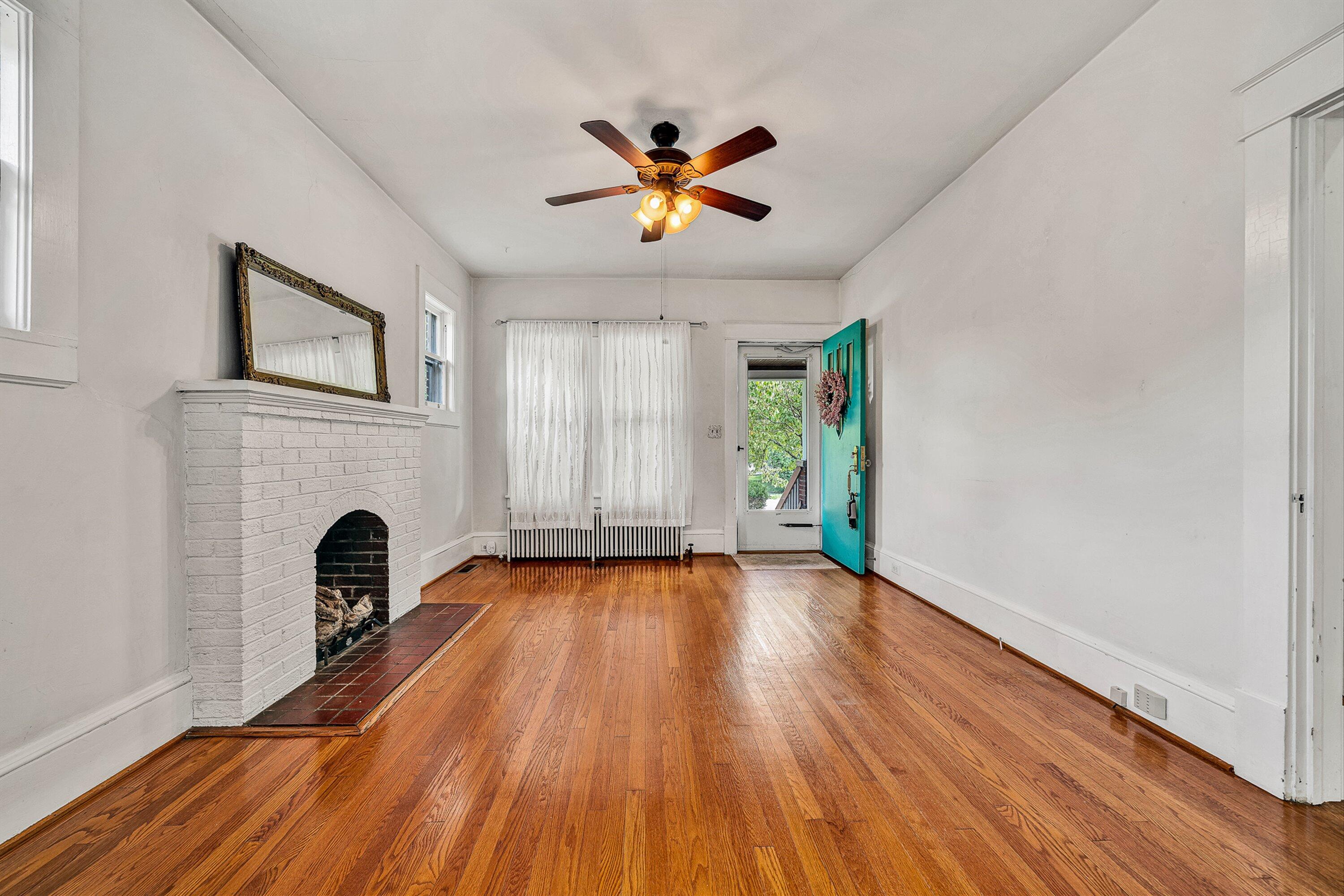 1333 Brighton Road Southwest Roanoke, VA 24015 - Photo 7 of 32 04-VM-04170