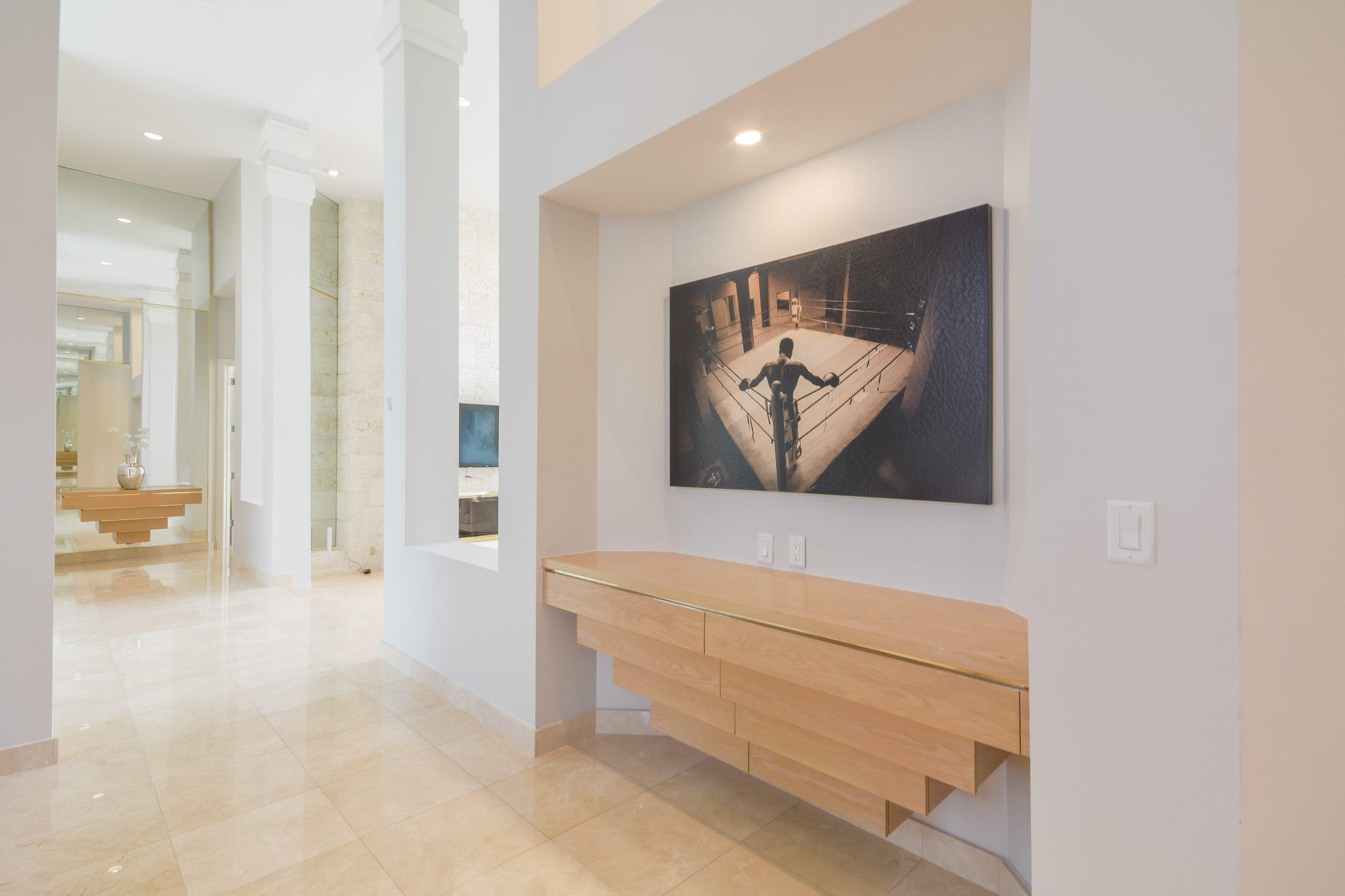 5896 Northwest 23rd Terrace Boca Raton, FL 33496 - Photo 11 of 35 Dining Hallway