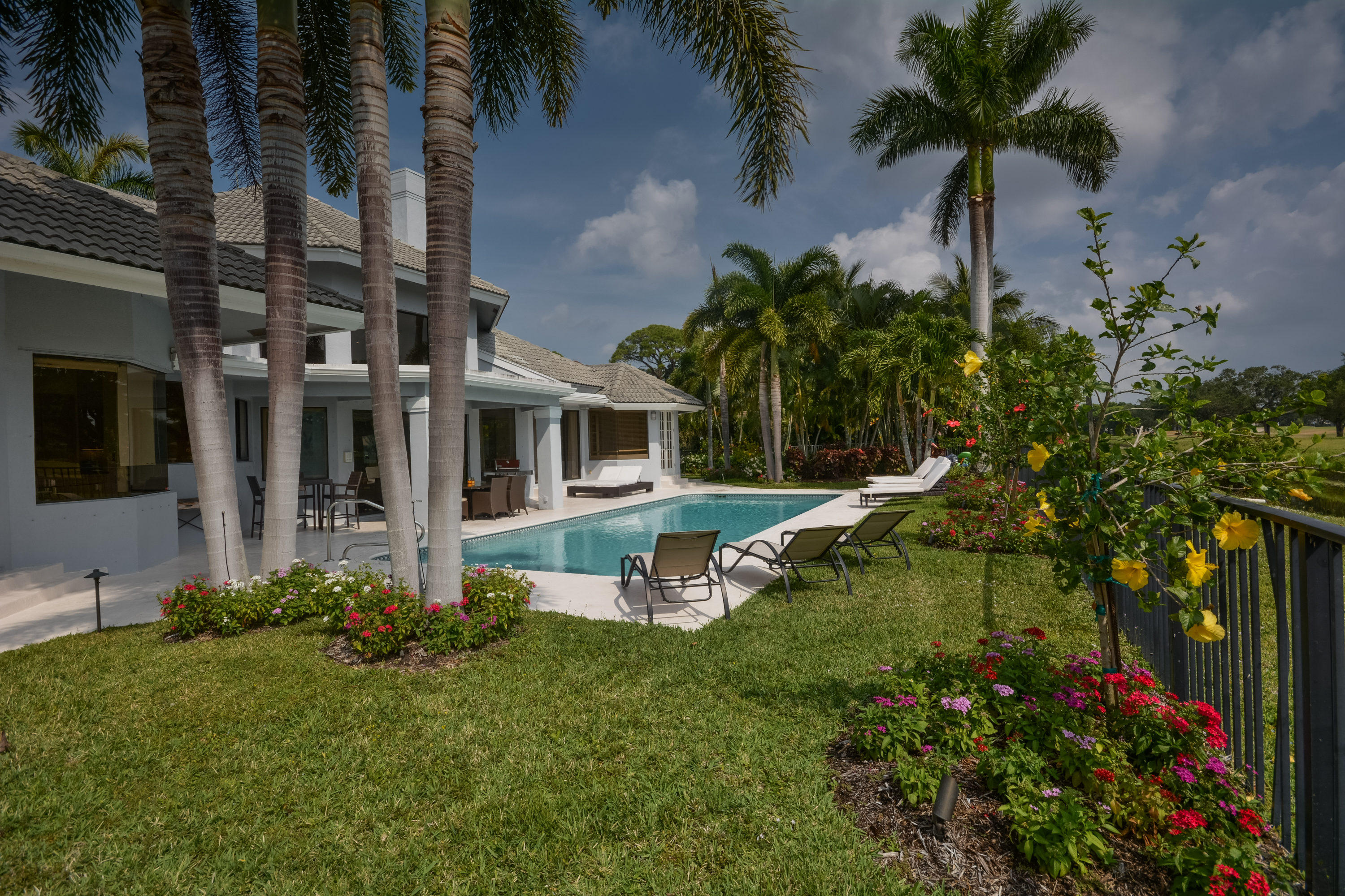 5896 Northwest 23rd Terrace Boca Raton, FL 33496 - Photo 27 of 35 Pool and Garden
