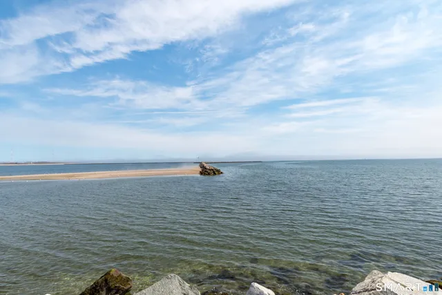 $169,900 | 20 Amsterdam Avenue, Unit 2E, Bridgeport, CT 06606