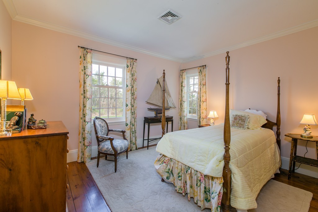 525 Lexington Road Concord, MA 01742 - Photo 21 of 30