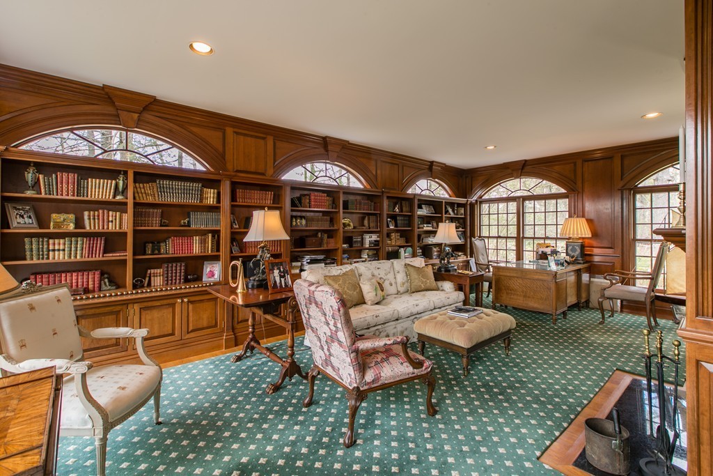 525 Lexington Road Concord, MA 01742 - Photo 5 of 30
