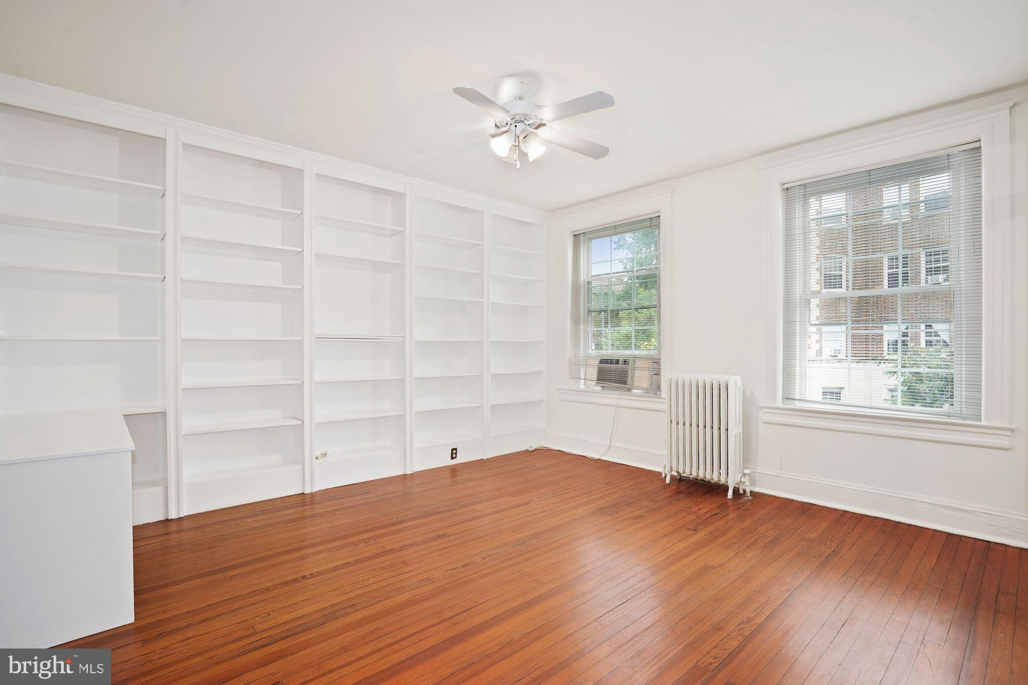 2805 Ontario Road Northwest Washington, DC 20009 - Photo 21 of 42 Library or second bedroom on second level