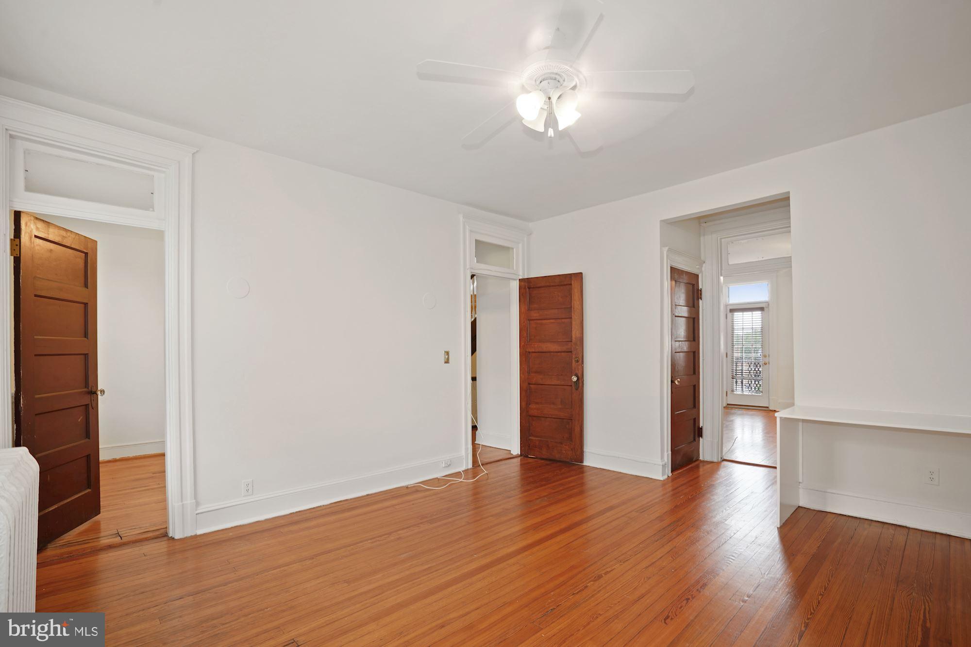2805 Ontario Road Northwest Washington, DC 20009 - Photo 22 of 42 Library or second bedroom