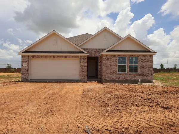$376,990 | 2203 Lone Bronco Boulevard, Rosenberg, TX 77471