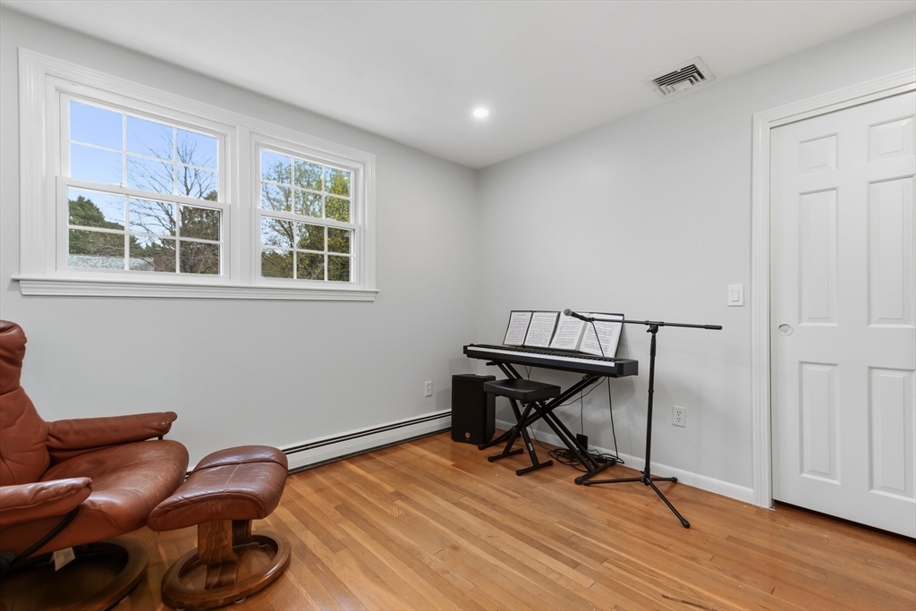 14 Fox Hill Road Framingham, MA 01701 - Photo 32 of 42 Gallery Image 32