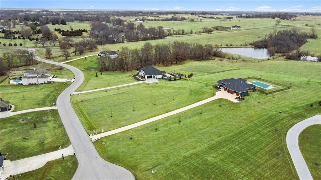 14251 Cattle Ranch Drive Smithville, MO 64089 - Photo 34 of 36