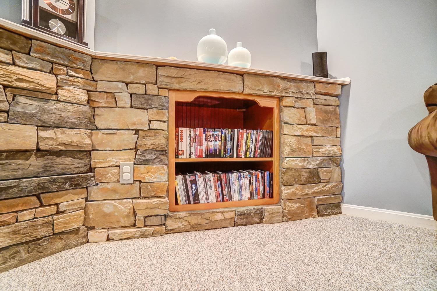 5018 Midfield Road Cincinnati, OH 45244 - Photo 70 of 81 Gallery Image 70