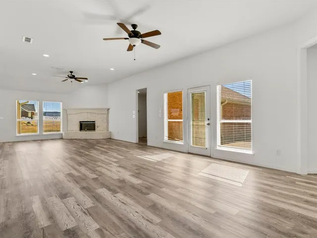 $699,900 | 217 Ridge Country Road, Haslet, TX 76052