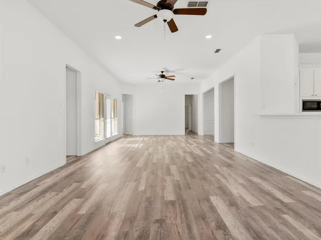 $699,900 | 217 Ridge Country Road, Haslet, TX 76052