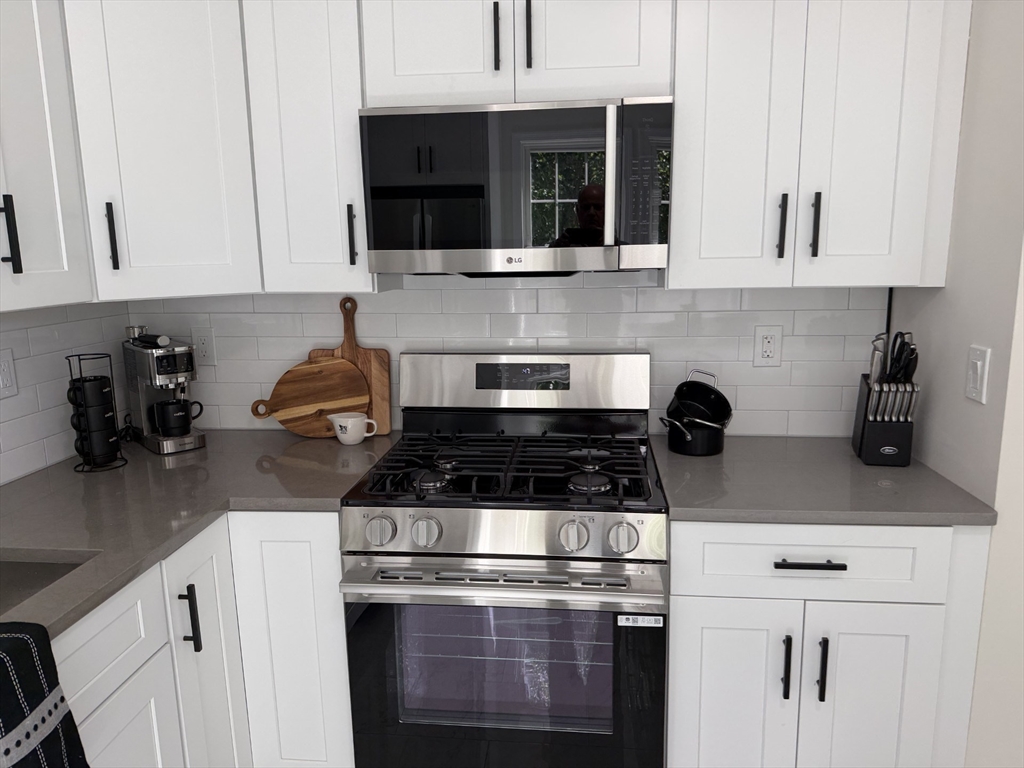47 Ideal Road Worcester, MA 01604 - Photo 13 of 27