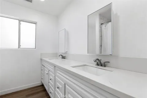 $2,499,000 | 223 Shell Street, Manhattan Beach, CA 90266