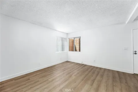 $2,399,000 | 223 Shell Street, Manhattan Beach, CA 90266