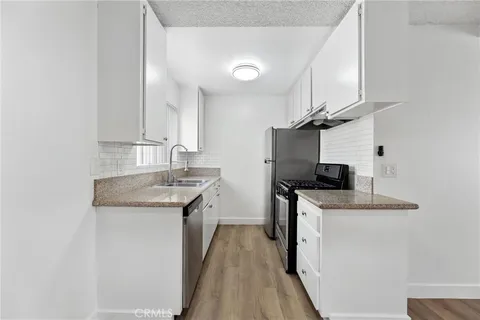 $2,499,000 | 223 Shell Street, Manhattan Beach, CA 90266