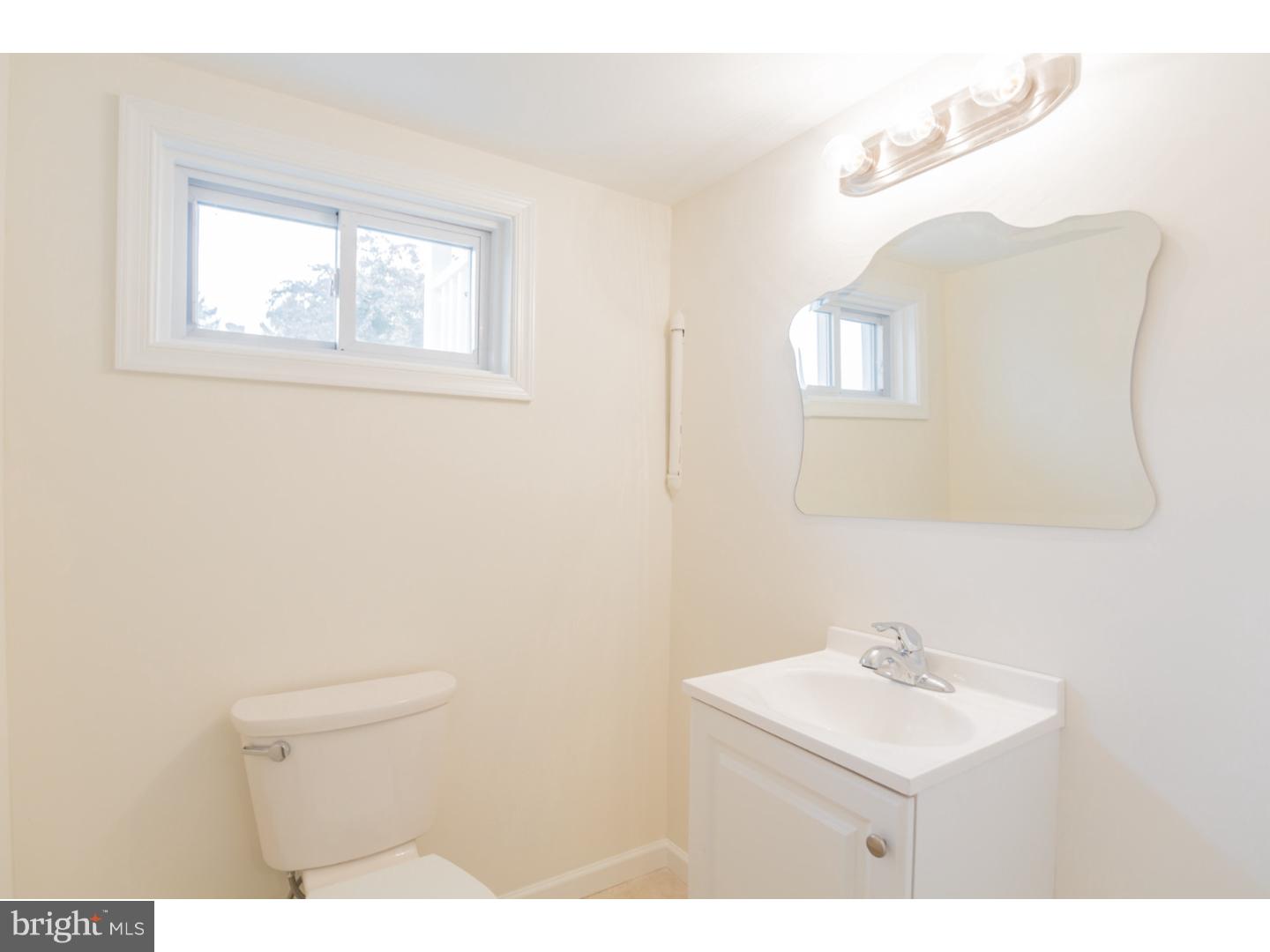 3575 Brookview Road Philadelphia, PA 19154 - Photo 23 of 23 Half Bath