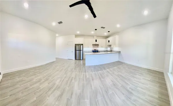 $2,400 | 10002 Massey Street, Orlando, FL 32825