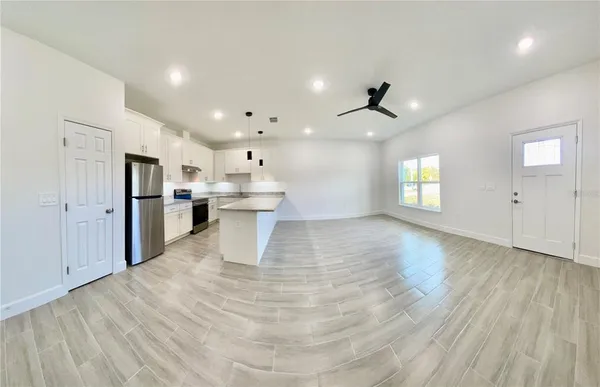 $2,400 | 10002 Massey Street, Orlando, FL 32825