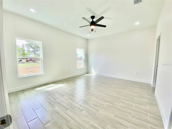 $2,400 | 10002 Massey Street, Orlando, FL 32825