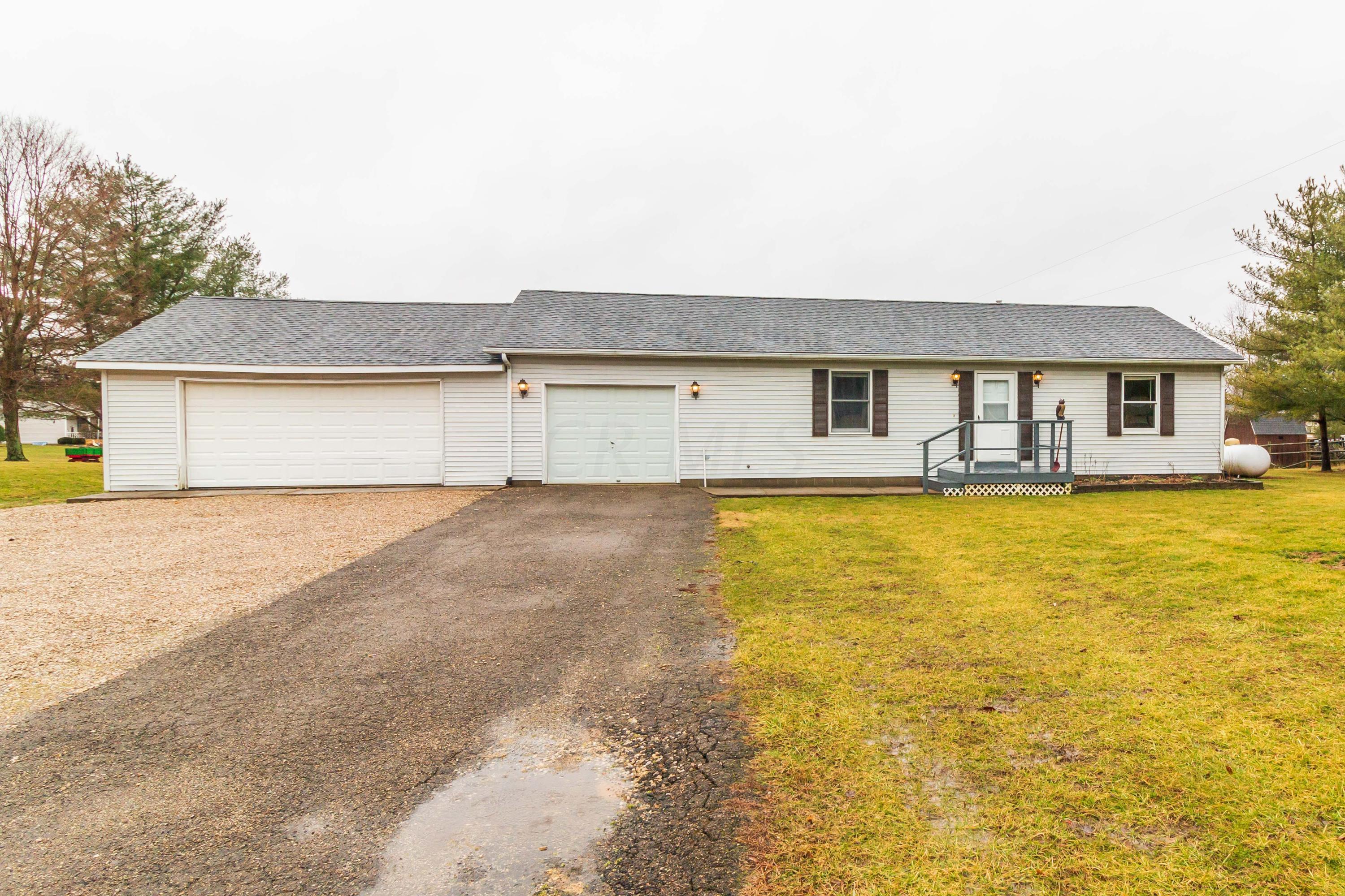 19607 Ringgold Southern Road Circleville, OH 43113 - Photo 2 of 30 Gallery Image 2