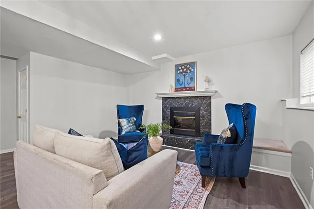 $750,000 | 14209 Hadley Street, Overland Park, KS 66223