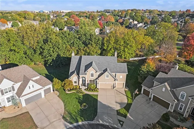 $750,000 | 14209 Hadley Street, Overland Park, KS 66223