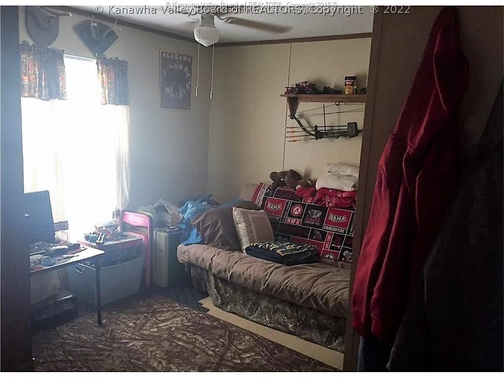 1129 Pigeon Roost Road Kenna, WV 25248 - Photo 12 of 28 Gallery Image 12