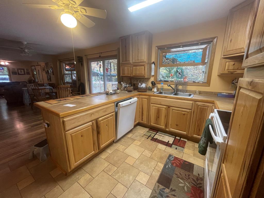 352 Partridge Lane Murphy, NC 28906 - Photo 31 of 37 Gallery Image 31