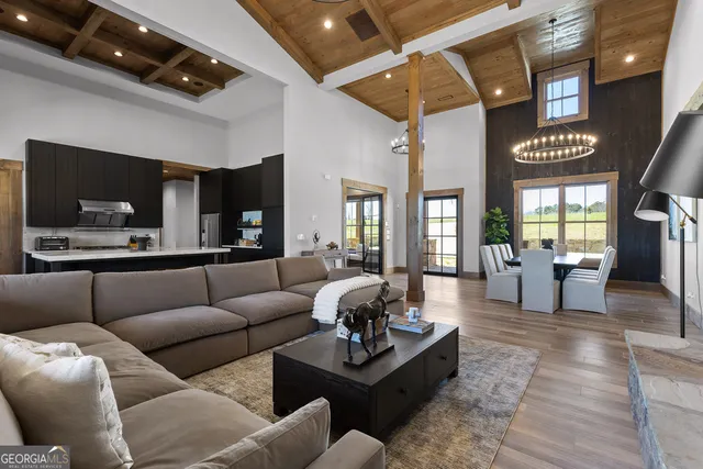 $2,250,000 | 84 Bravo Way, Talking Rock, GA 30175