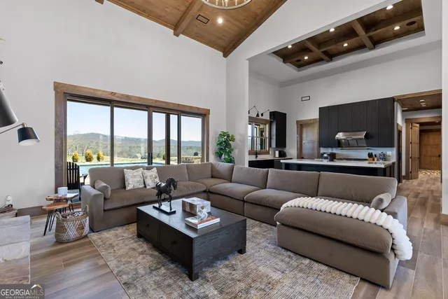 $2,250,000 | 84 Bravo Way, Talking Rock, GA 30175