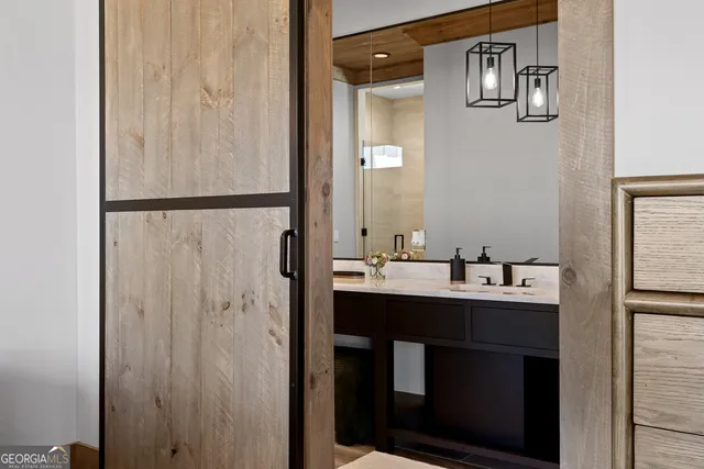 $2,250,000 | 84 Bravo Way, Talking Rock, GA 30175