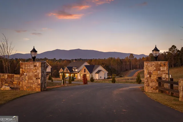 $2,250,000 | 84 Bravo Way, Talking Rock, GA 30175