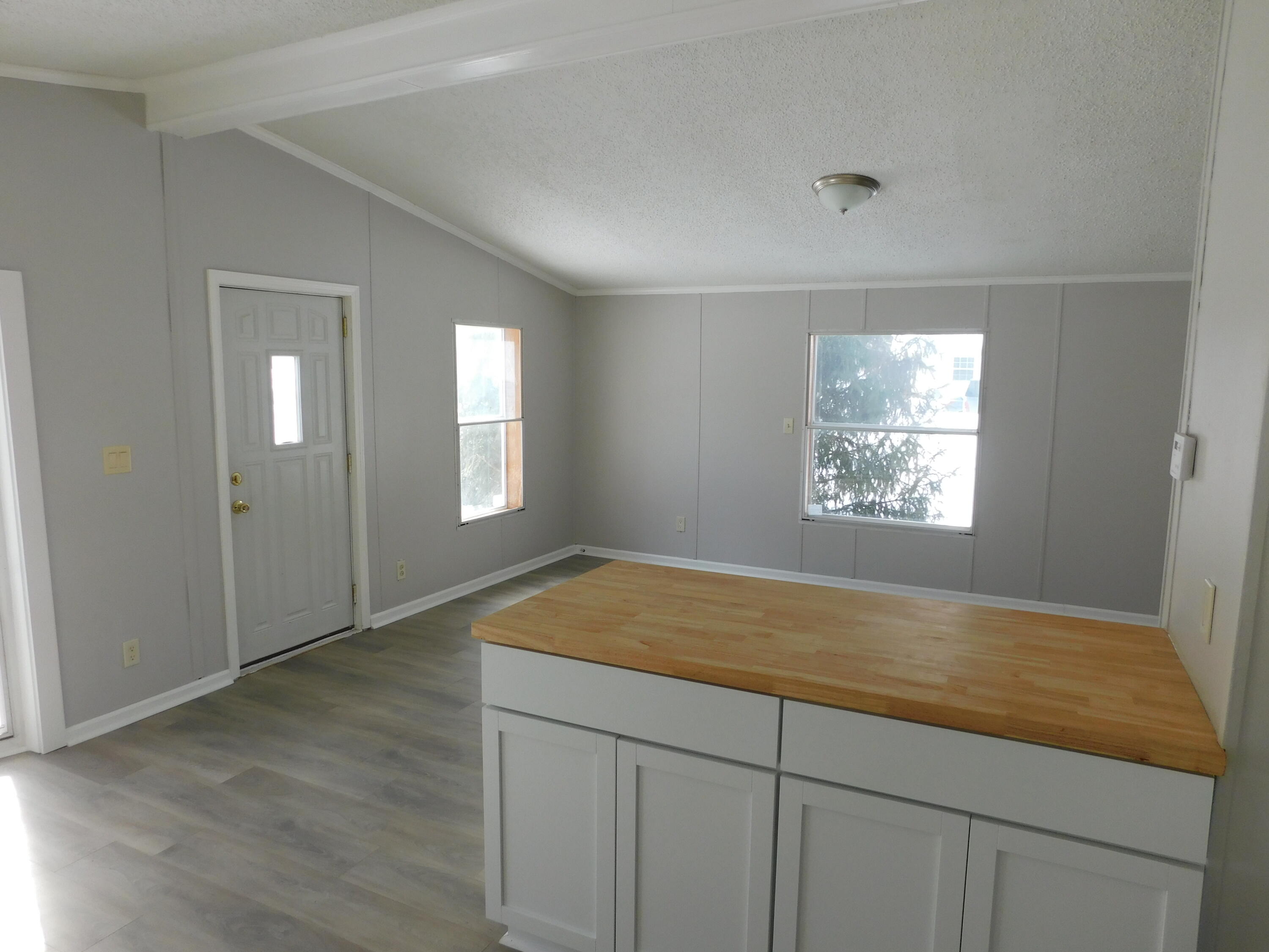 380 12th Street Manistee, MI 49660 - Photo 13 of 34 DSCN1223