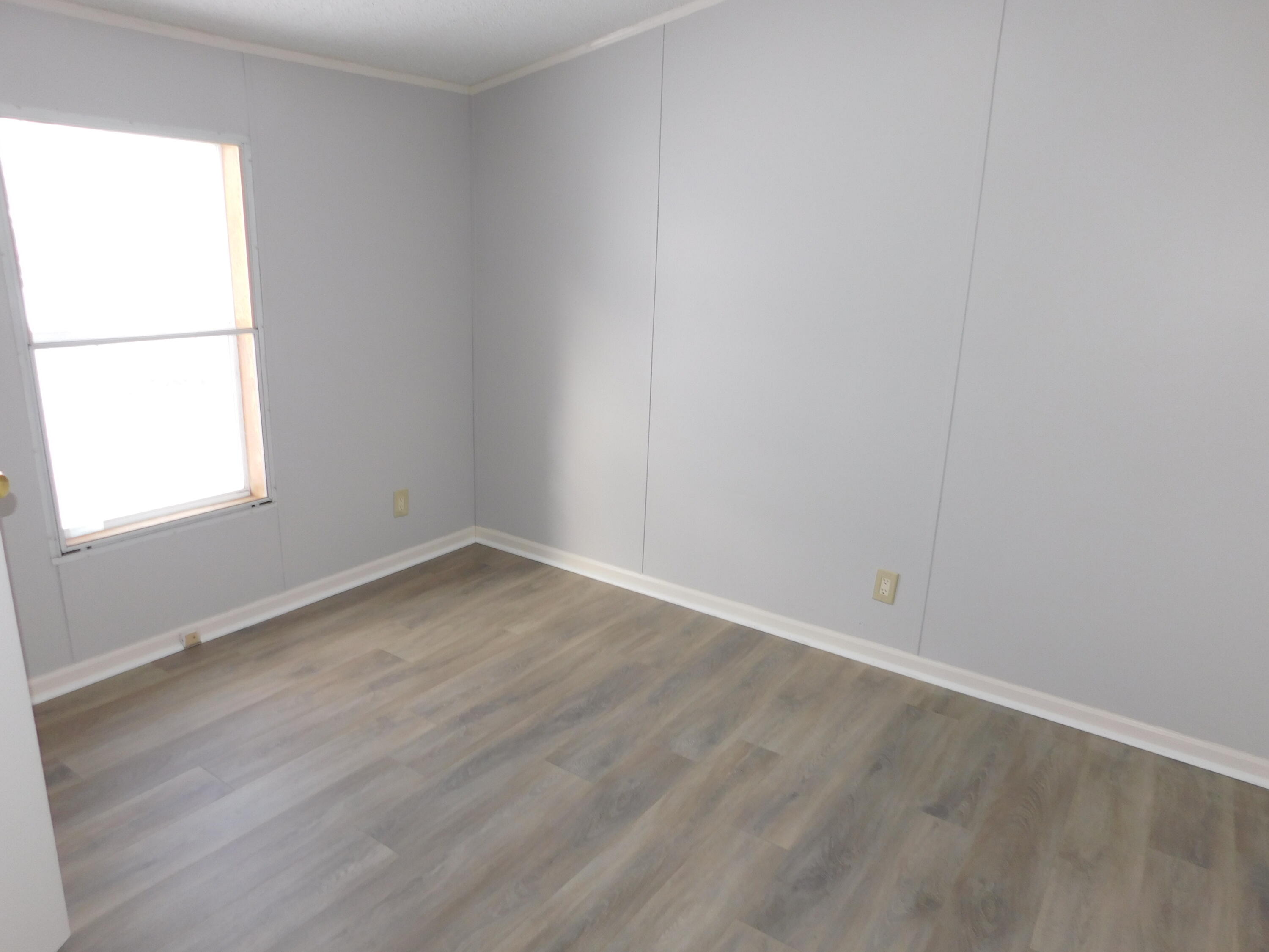 380 12th Street Manistee, MI 49660 - Photo 23 of 34 bedroom 2