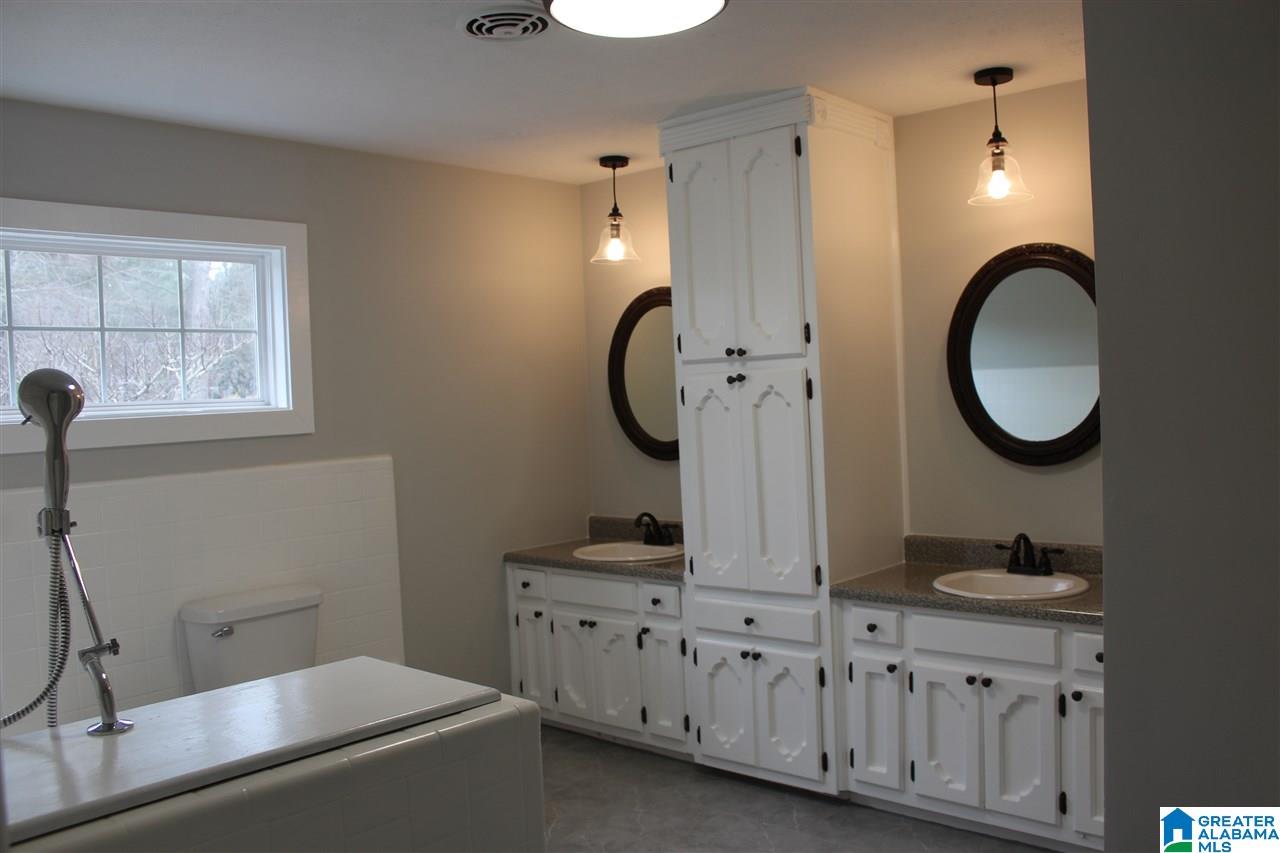 915 Terry Road Anniston, AL 36207 - Photo 7 of 30 Gallery Image 7